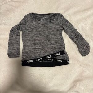 Nike Kids Gray Long Sleeve Tee